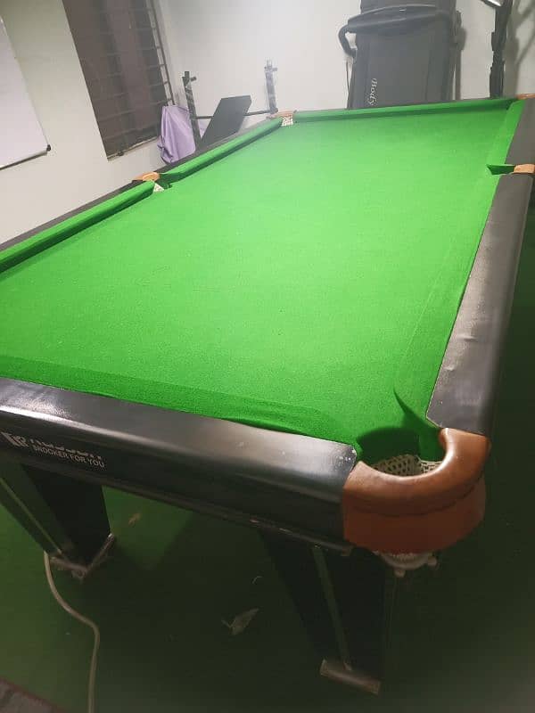 New snooker table rasson 4/8 home used few days used 3