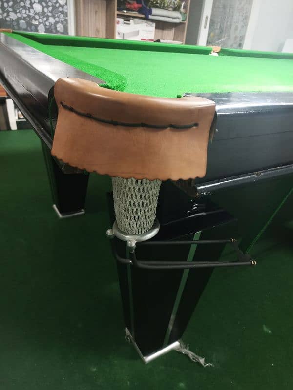 New snooker table rasson 4/8 home used few days used 7