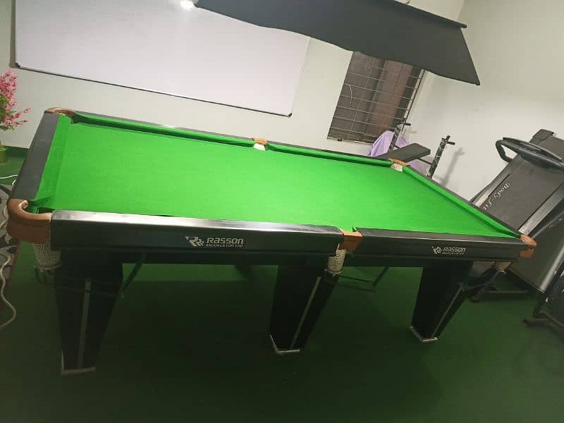 New snooker table rasson 4/8 home used few days used 9