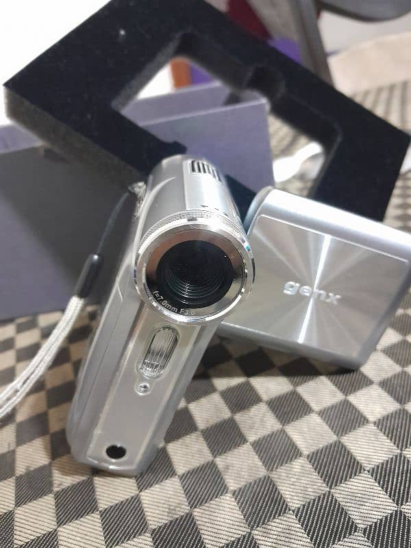 original genx camera 1