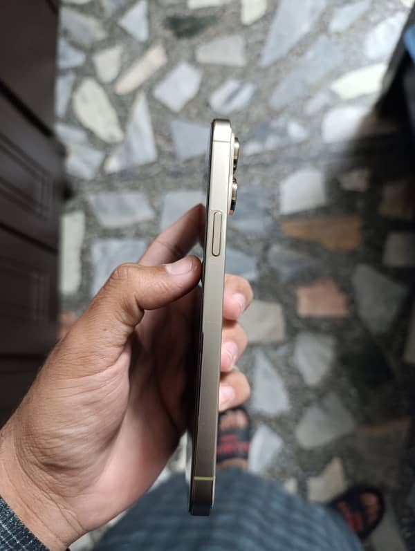 iphone 14 pro max 256gb complte 94 health 5