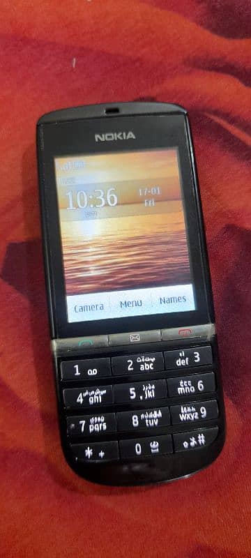 Nokia ASHA 300 0