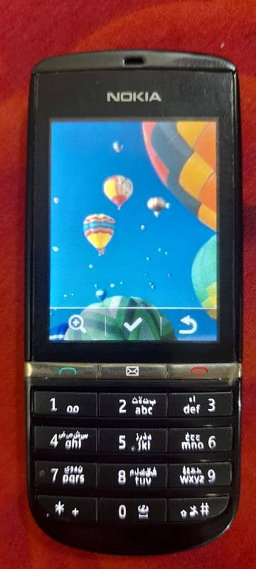 Nokia ASHA 300 11