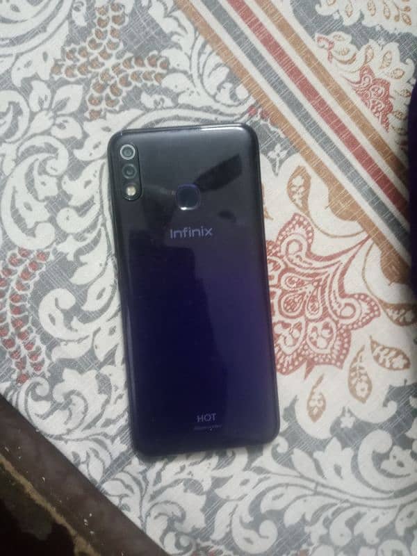 infinx hot 8 2/32gb beautiful purple and black colour 0