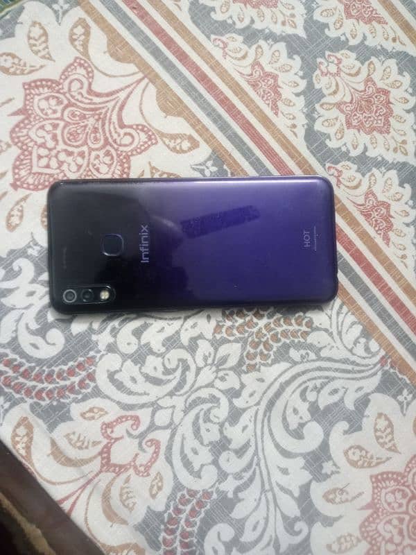 infinx hot 8 2/32gb beautiful purple and black colour 1