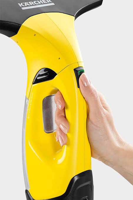 Urgent SALE KARCHER WV2 PLUS  CORDLESS WINDOW GLASS CLEANER 15