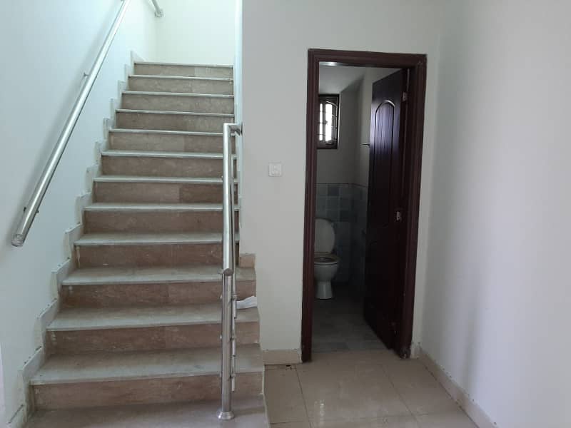 14 Marla Good Located House Available For Sale In PAF Falcon Complex Gulberg III Lahore 34