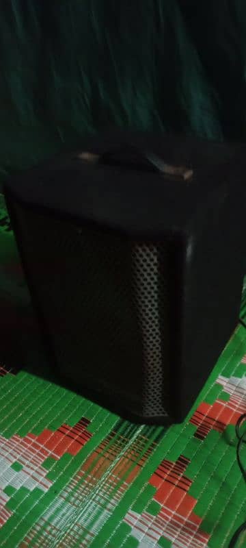 high base Bluetooth speaker complete audio setup dual mic connectivity 2