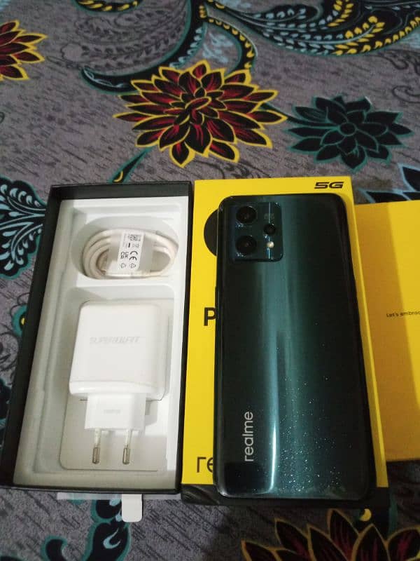 Realme 9 pro puls 8 128 4