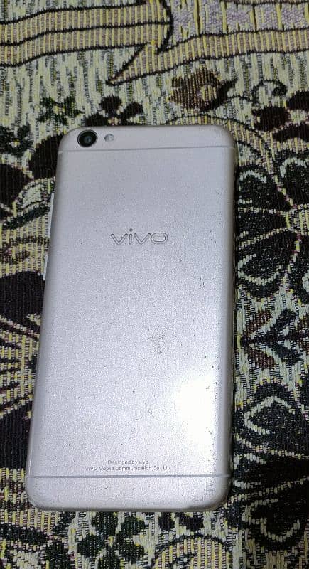 Vivo Y67 4 Ram 64 Rom used in Good Condition 1