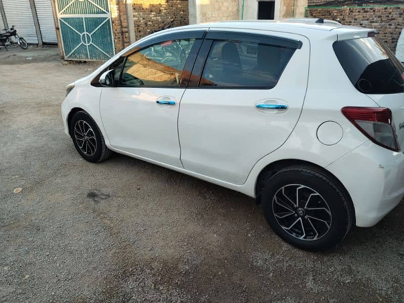 Toyota Vitz 2013/15 6