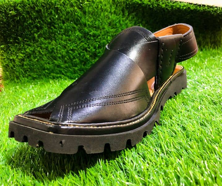 Norozi Chappal – Trendy Men’s Favourite Design with Big Sole 1