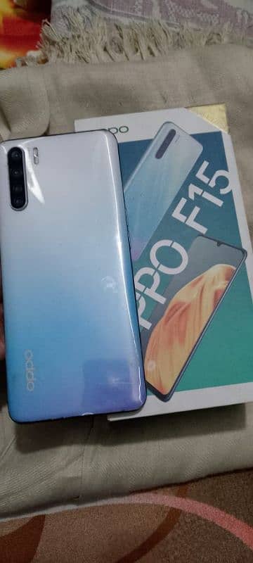 OPPO f 15 4