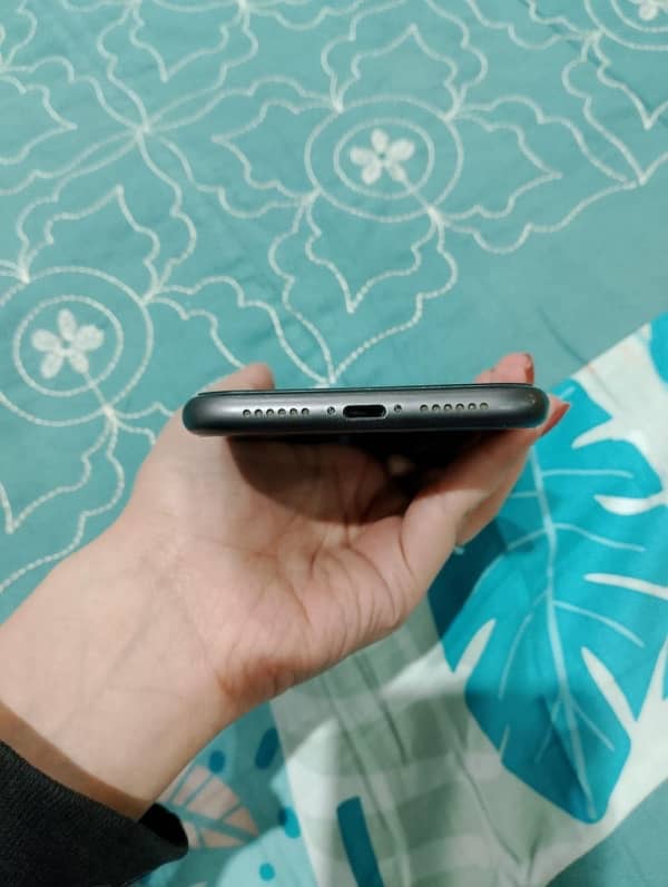 Iphone 11 Dual PTA approved for sale 2