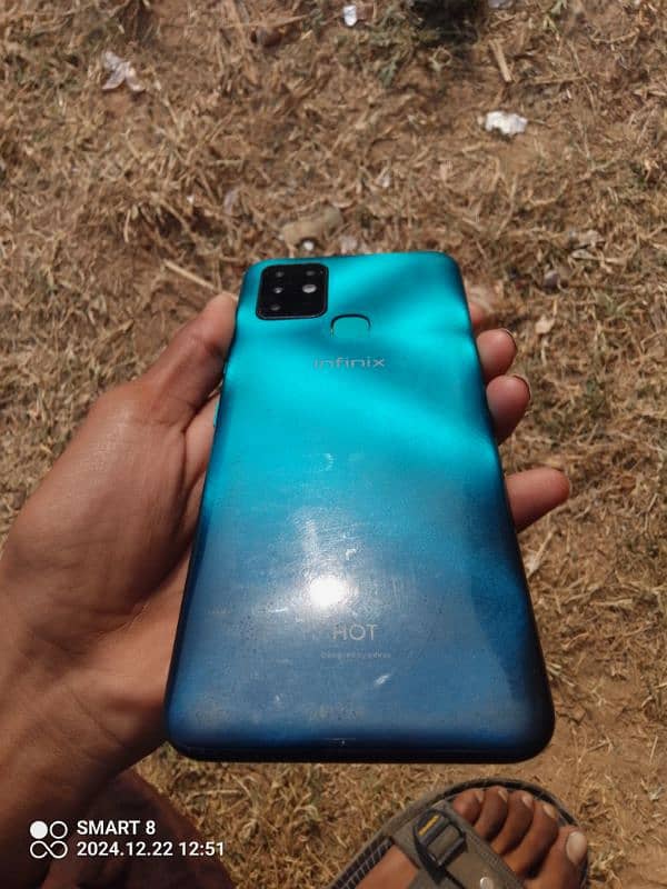 Infinix Hot 10 1