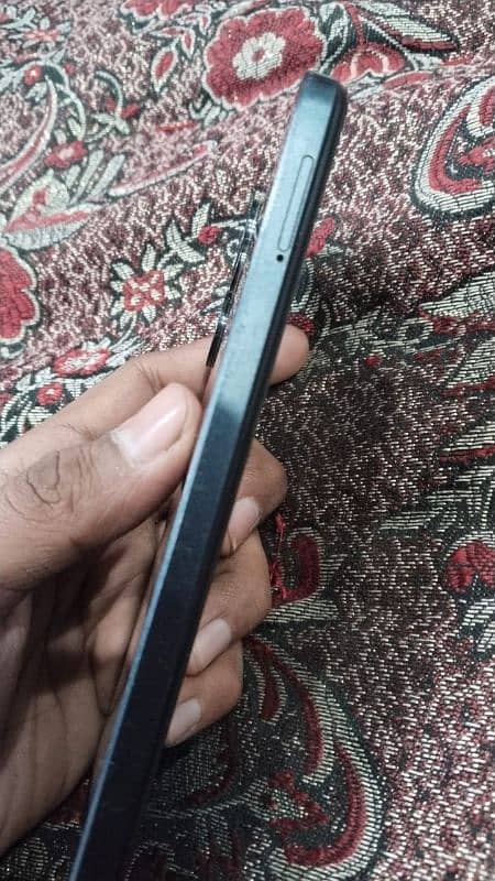 Mobile Bilkul ok ha No open no repair 5