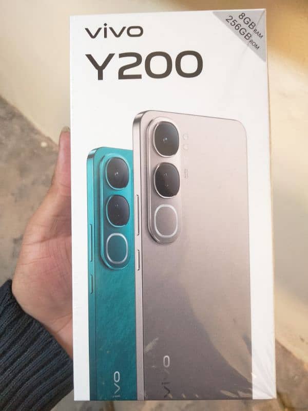 Vivo y200 0