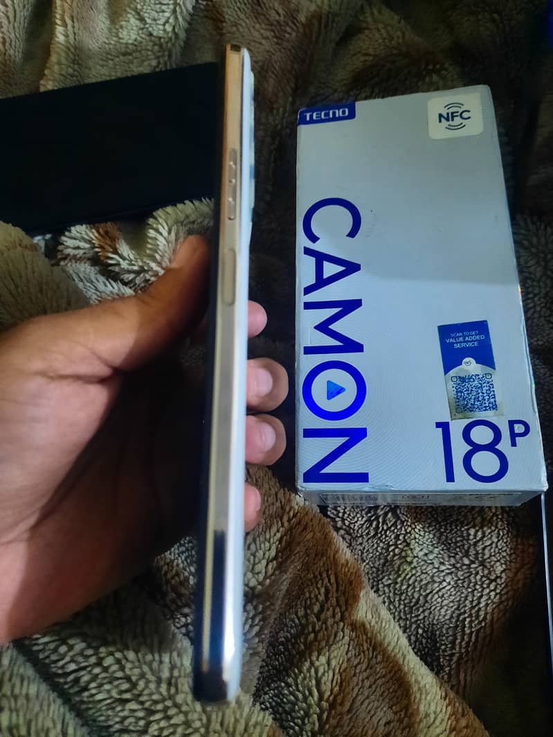 TECHNO CAMON 18P 4