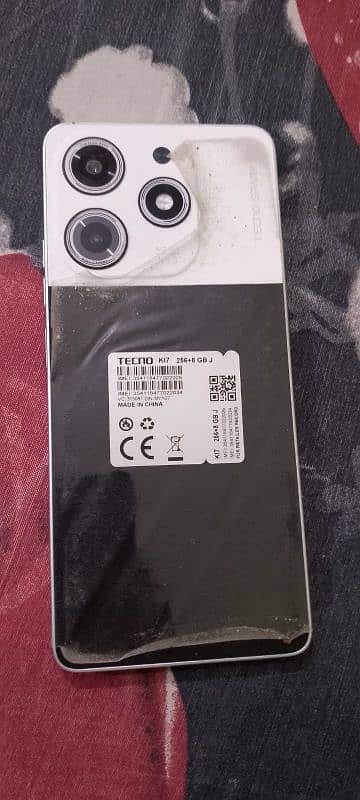 Tecno Spark 10 Pro 8/256 GB 1