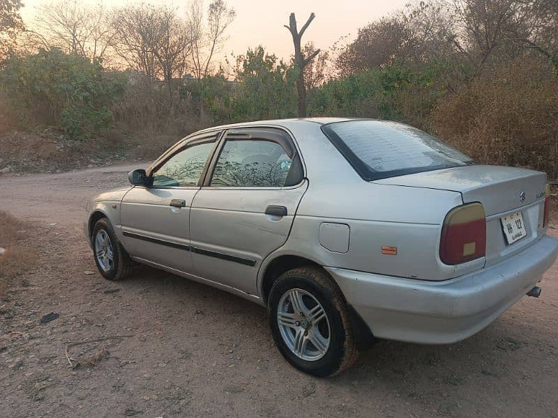 Suzuki Baleno 2004 5