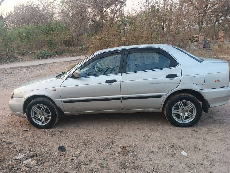 Suzuki Baleno 2004 6