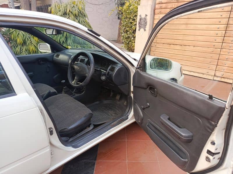 Toyota Corolla 2.0 D 2001 7