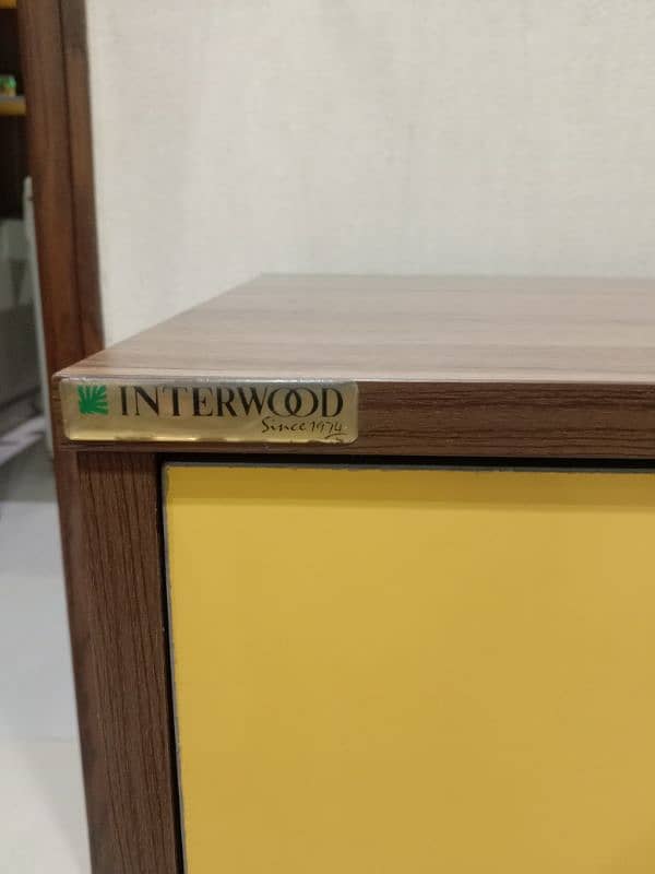 Inter wood Ka 2 Tabal hai 0302.4404994 es number  pa rbta kary 5