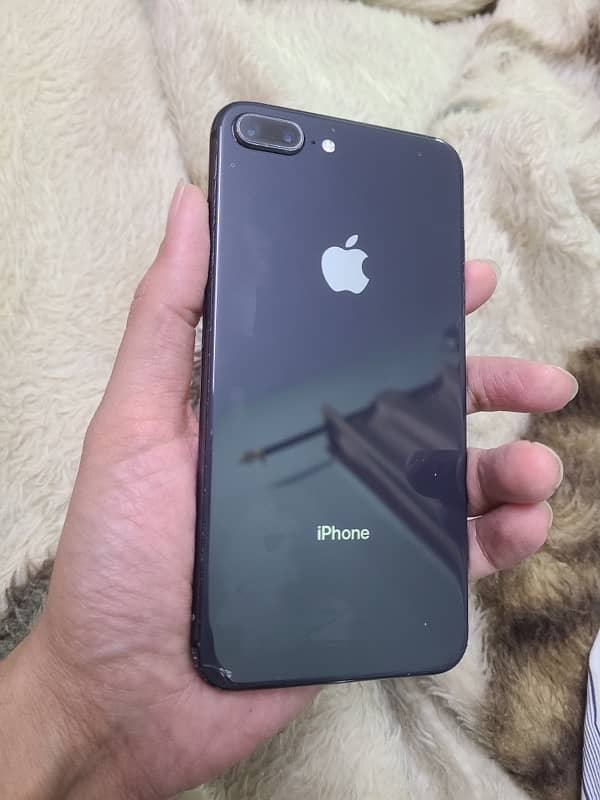 iPhone 8 Plus 64gb jv pta approved 1