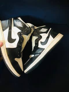 Nike Air Jordan 1