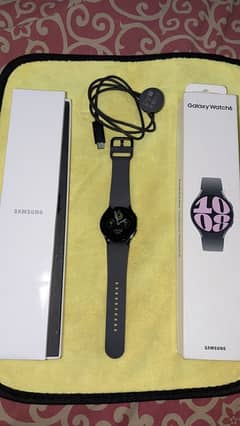 Samsung Watch 6 - 40mm - NEW