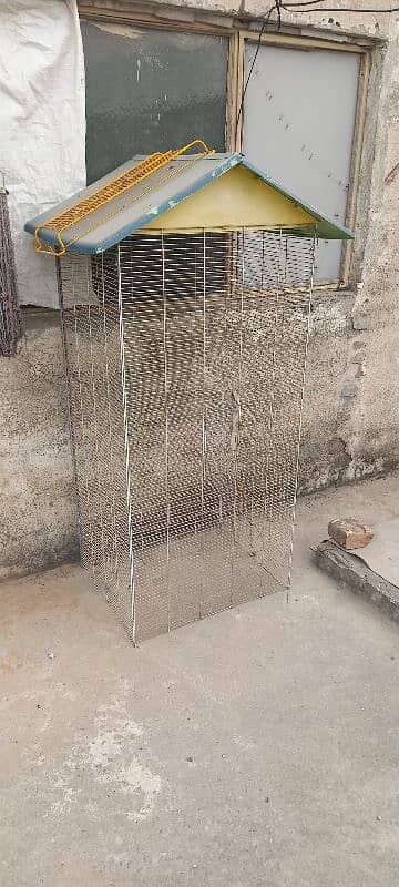 love birds / pigeons Breeding cages and breeding boxes for sale 1