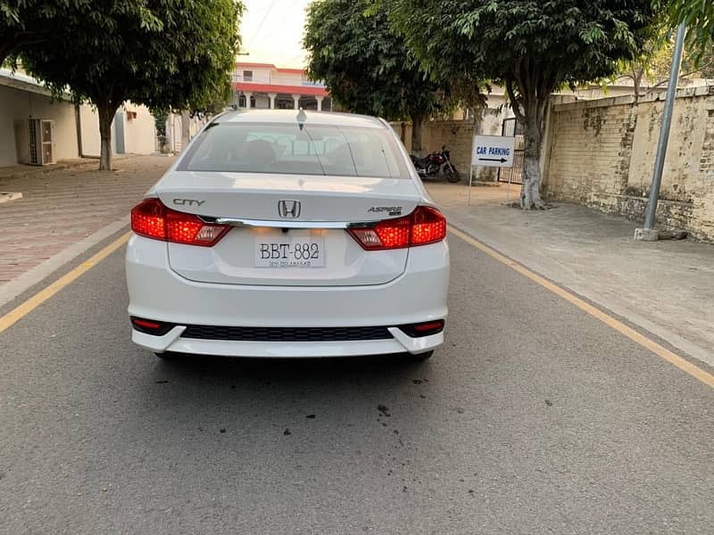 Honda City Aspire 2023 3