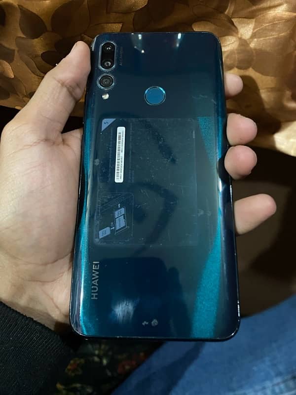 Huawei Y9 Prime 2019 4