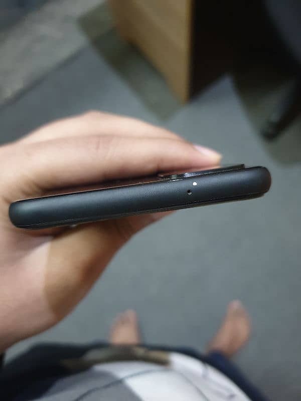 Google Pixel 4XL 6/128 Non Pta 7