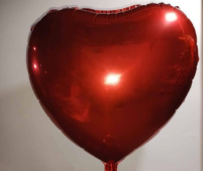 Red heart shape foil helium balloons 8