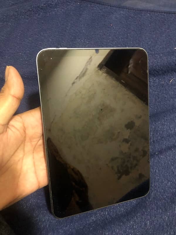 ipad mini 6 64Gb with  original charger cable  and box 2