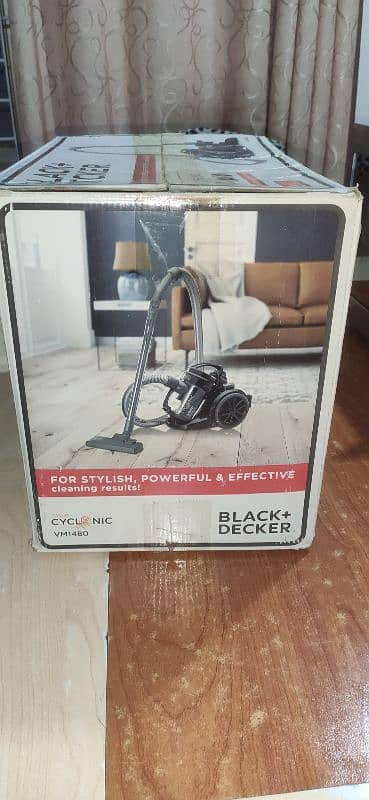 BLACK N DECKER VACUUM CLEANER 0