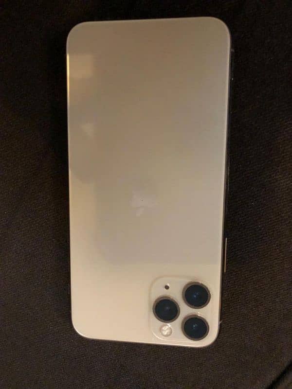 iPhone 11 pro 64 GB lush condition 0