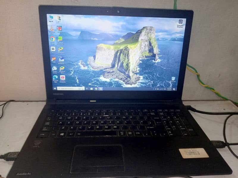 New Toshiba Laptop for sell 3