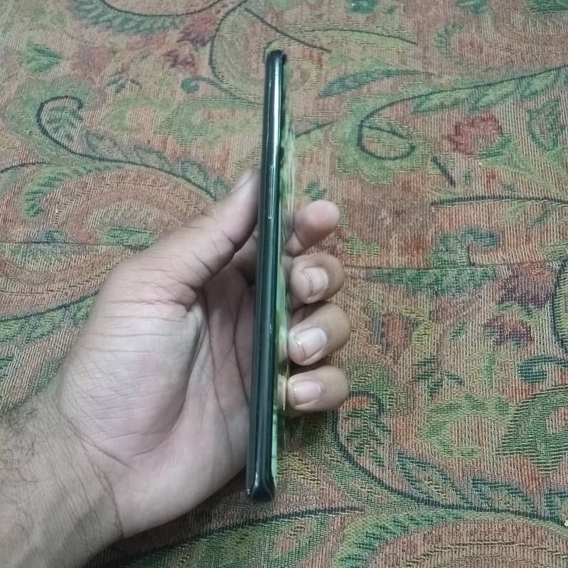 One Plus 8 For Sale Contact Me ( 0/3/1/5/5/1/8/8/7/9/9 ) 4