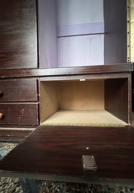 Used Cupboard For Sale 6