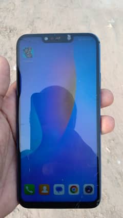 huawei nova 3i 4/128  0/3/2/7/6/97/64/6