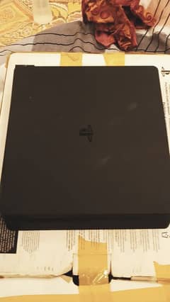 Ps4 Slim 500gb With 4 Games.