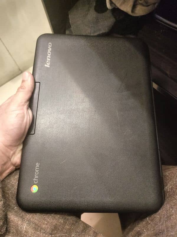 Lenovo Chromebook 4