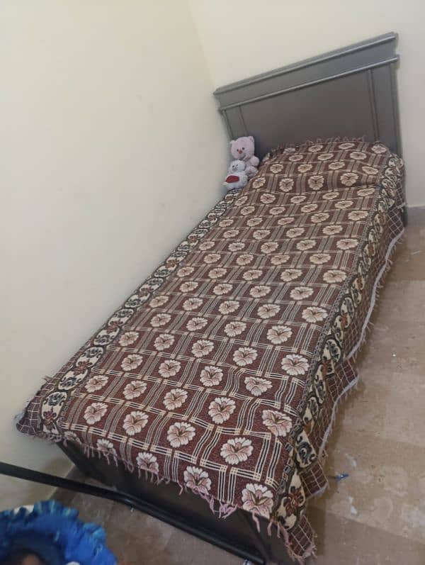 single bed with brand new mattress 1