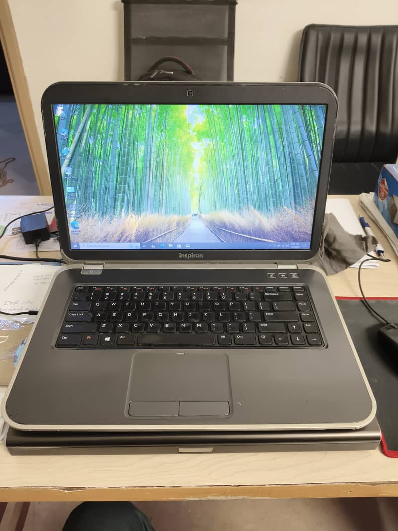 i7 3rd Generation Quad Core Dell Inspiron 5520 0