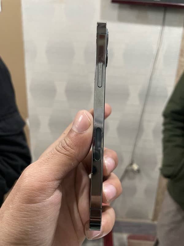 iPhone 12 Pro  128gb non pta Jv 2