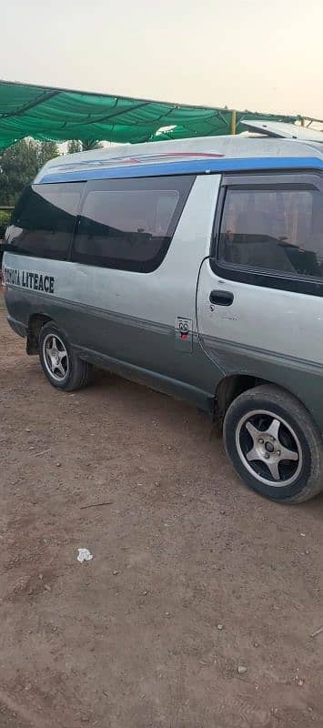 Toyota Lite Ace 1993/2013 7