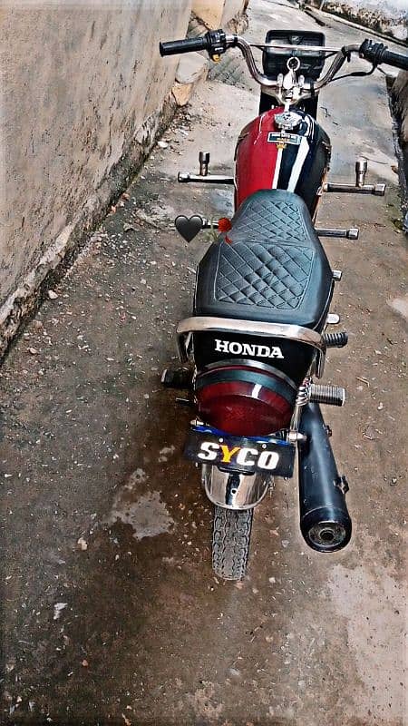 CG 125 2