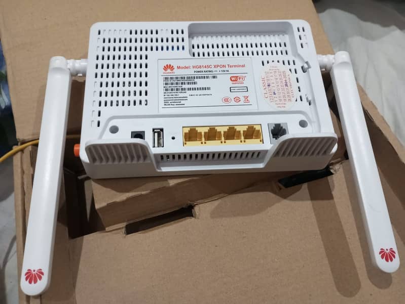 Huawei Optical Network Terminal (ONT) device 3